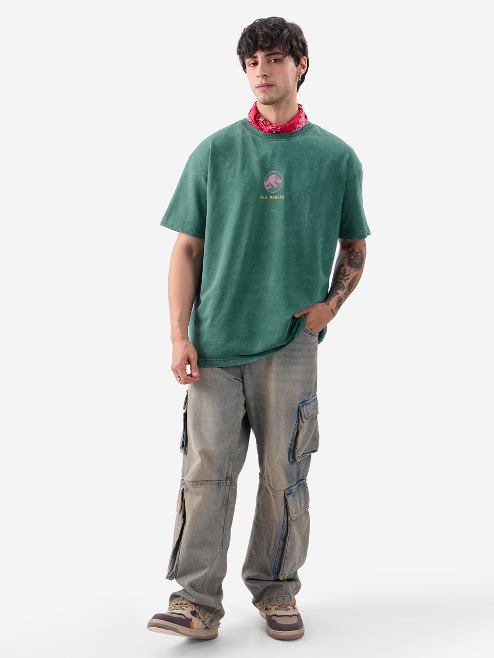 Ultimate Graphic Tees Duo - Prehistoric Paradise & Batman Beyond Oversized T-Shirts